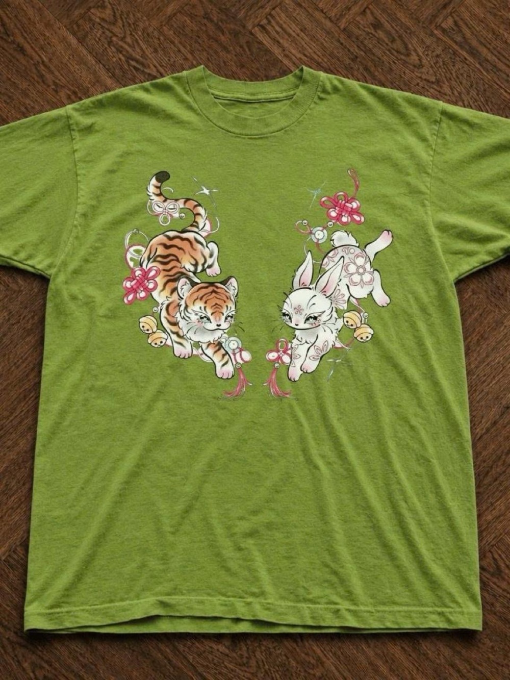 Gildan Men's Short Sleeve Lime Green Graphic Tee with Tiger & Bunny